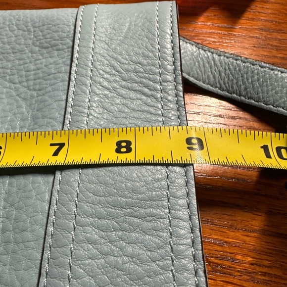 Michael Kors Light Blue Crossbody Bag - Picture 4 of 10